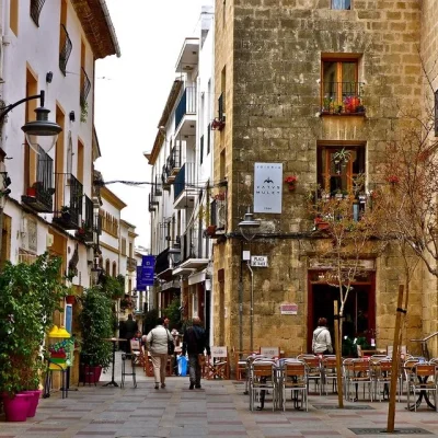 Charme historique dans les ruelles de la vieille ville de Jávea