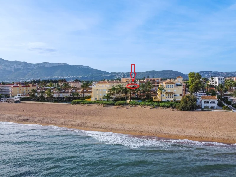Appartement en première ligne de plage à Dénia avec vue mer