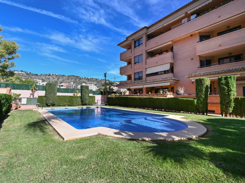 Appartement confortable avec piscine commune à Jávea Puerto