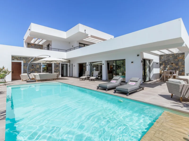 Villa moderne à Sol Park, Moraira avec piscine chauffée