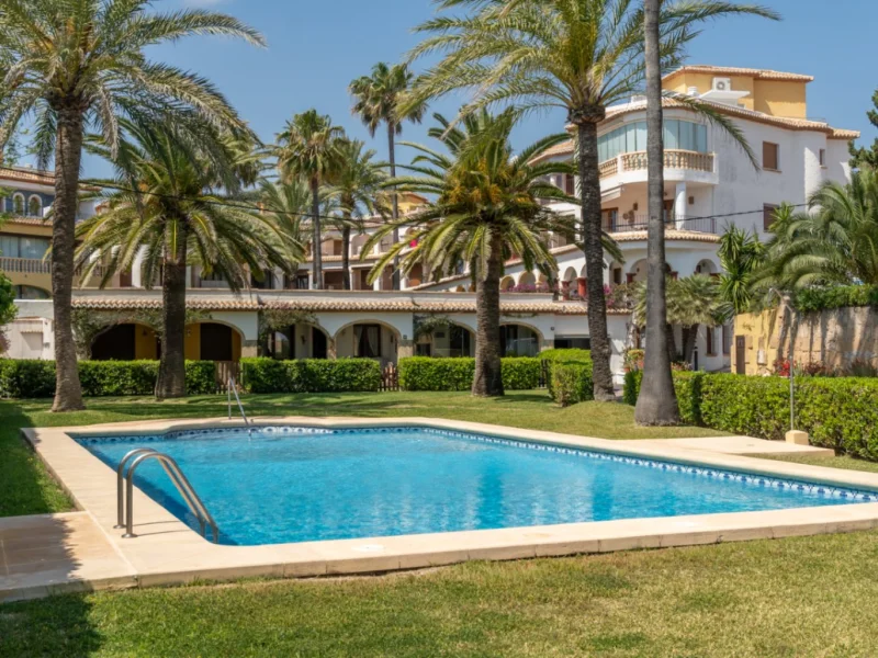 Appartement en Bord de Mer à Montañar I, Jávea