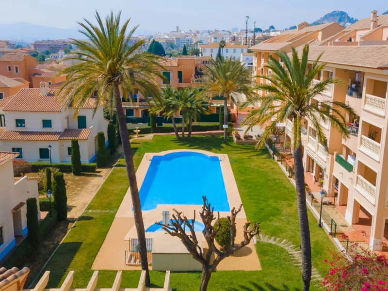 Maison adossée à vendre à Jávea, Puerto avec terrasse et garage