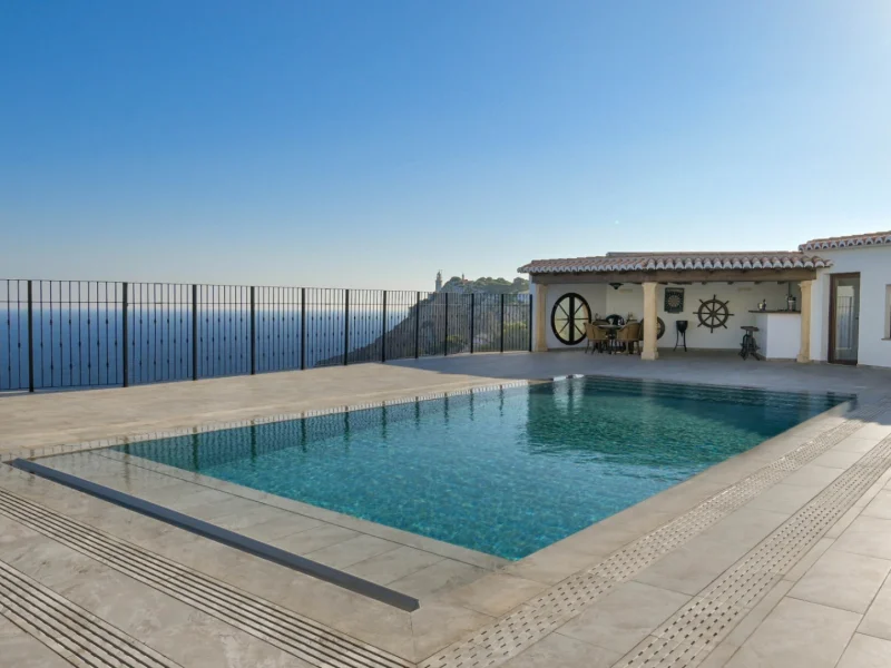 Chalet à Jávea avec vue panoramique sur la mer et piscine privée