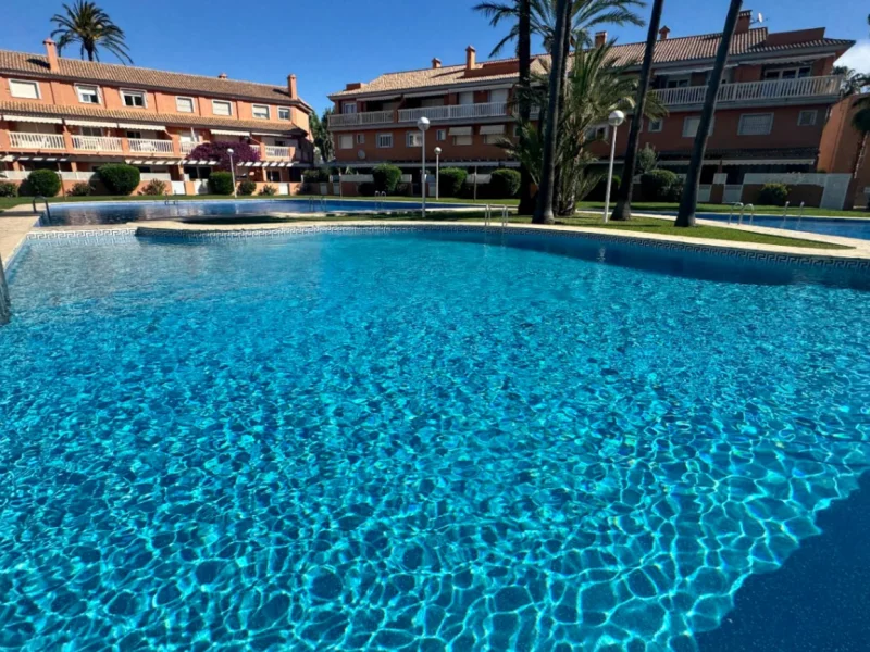 Duplex à Jávea avec piscine commune et terrasse