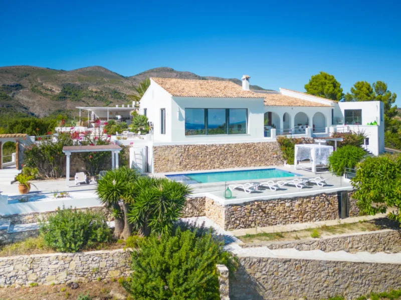 Chalet à Benissa avec vues panoramiques sur la mer et piscine privée