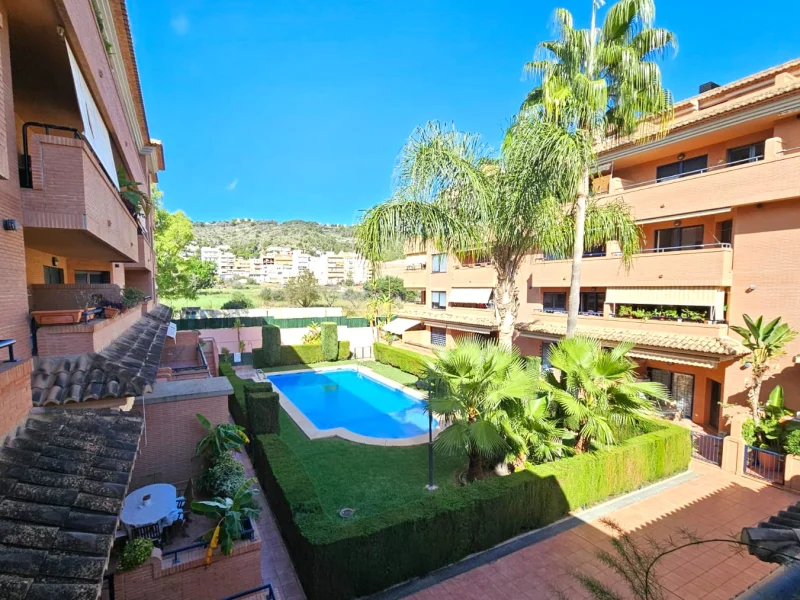 Appartement en rez-de-chaussée avec grande terrasse à Els Poblets