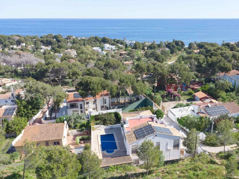 Villa à Las Rotas, Dénia avec vue mer et grand terrain