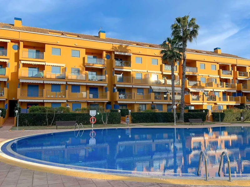 Duplex à vendre à Las Marinas, Dénia, avec piscine commune