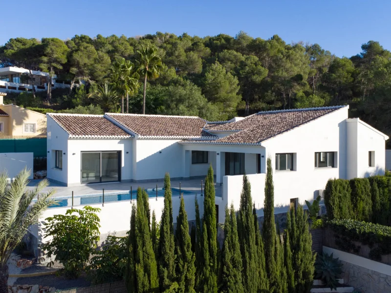 Villa Neuve à Vendre à Jávea, Piver: Opportunité d'Investissement