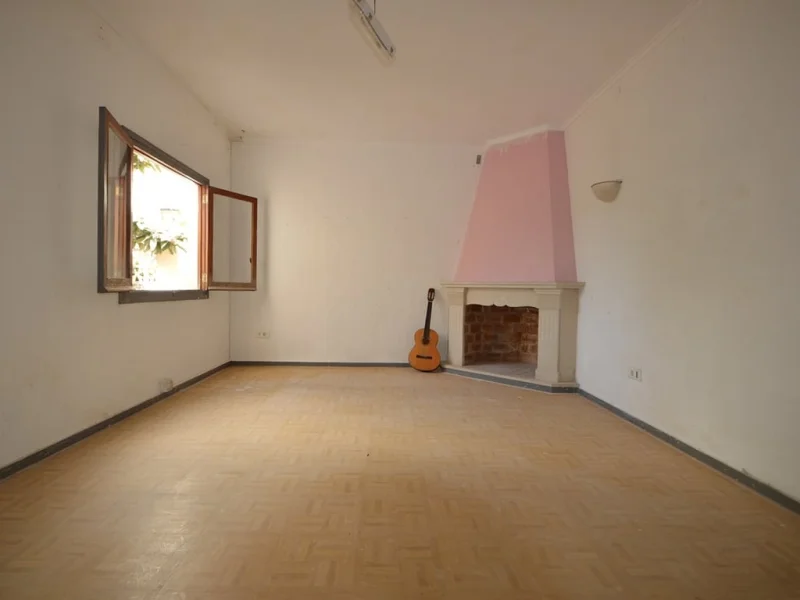 Maison de ville authentique dans la vieille ville de Jávea avec jardin