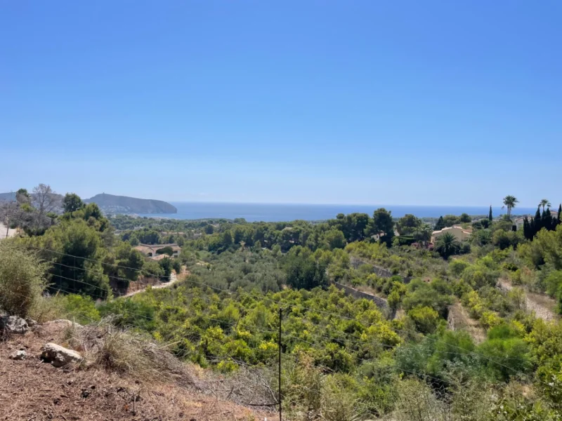 Terrains à bâtir avec vue sur la mer à Benimeit, Moraira