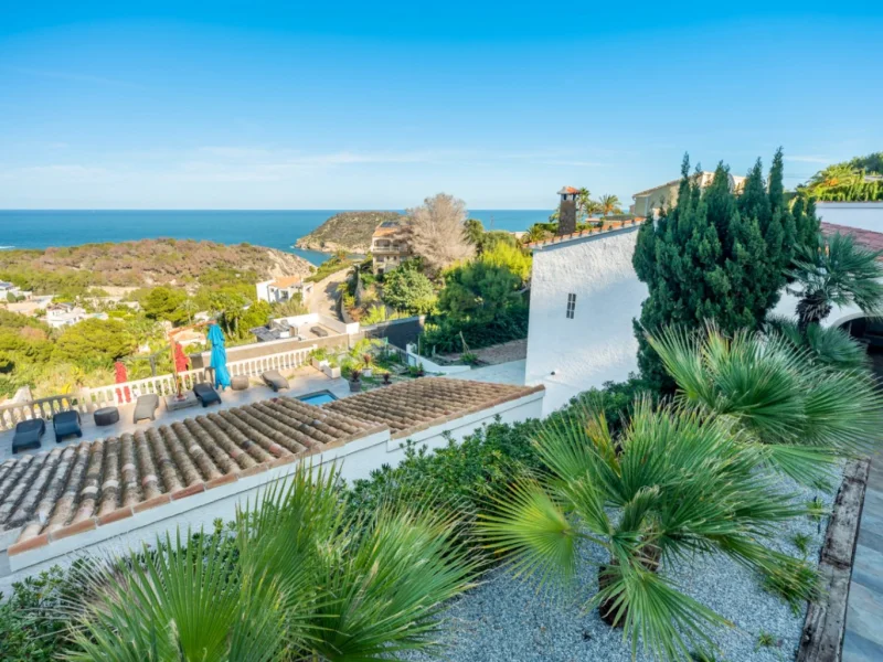 Villa méditerranéenne avec vue mer à Portitxol, Jávea