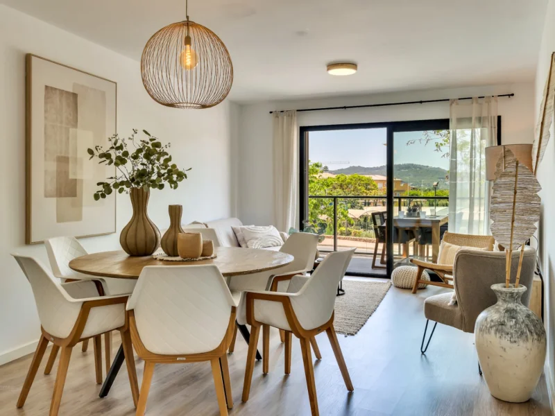 Appartement moderne de trois chambres à Jávea avec piscine et vue