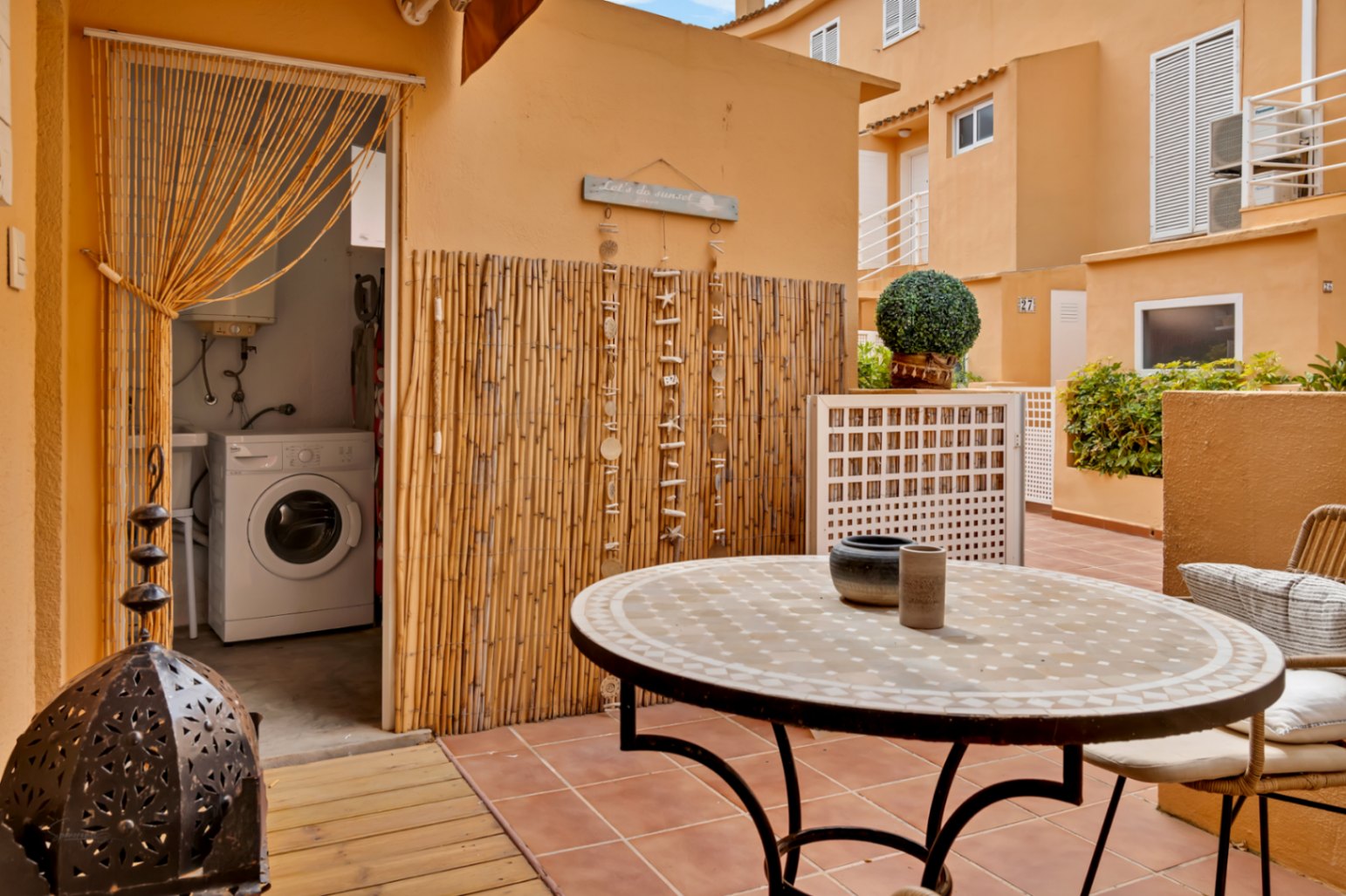 Appartement en rez-de-chaussée à Dénia avec piscine et terrasse privée