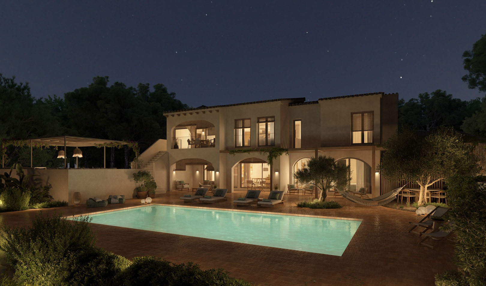 Vue nocturne de la villa avec piscine éclairée, terrasse en terre cuite et arches méditerranéennes. Comprend une pergola en bois, un coin repas extérieur et des oliviers.