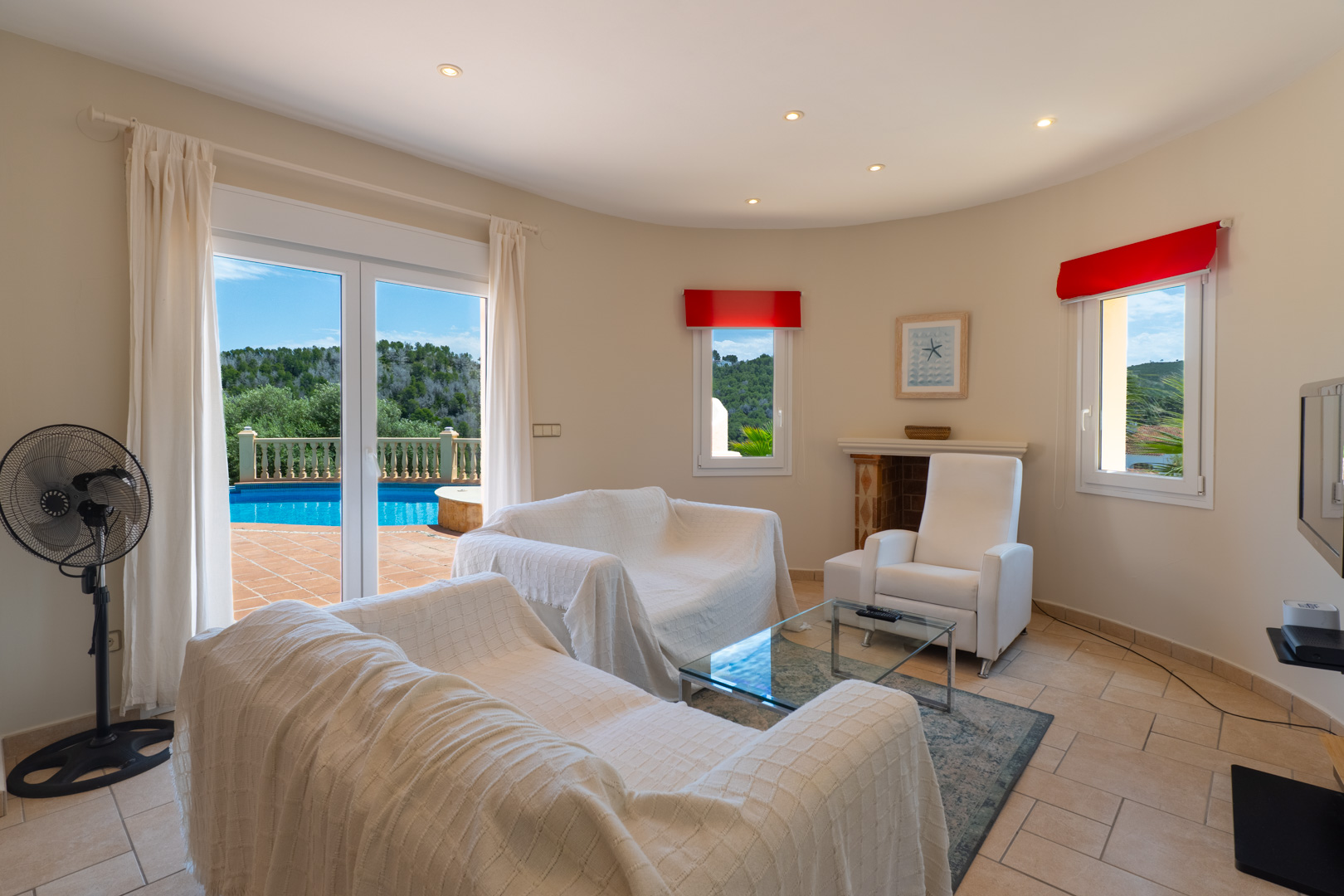 Villa de Luxe à Jávea : 3 Chambres, Piscine Privée - 750.000€