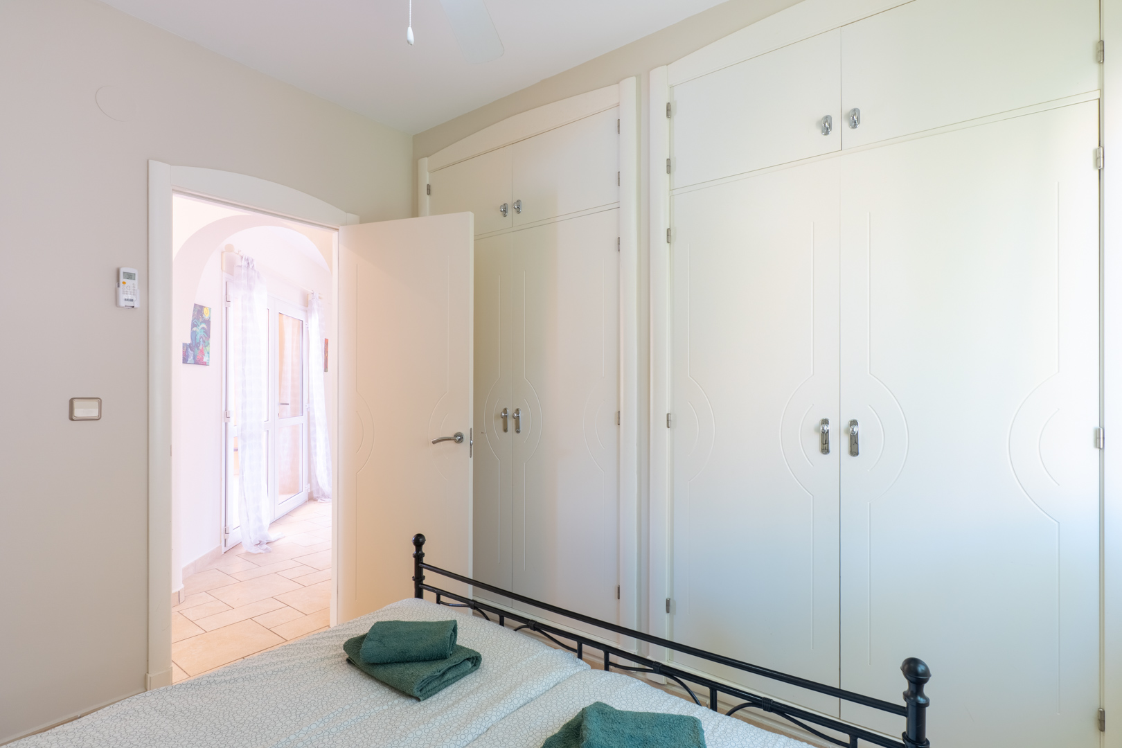Villa de Luxe à Jávea : 3 Chambres, Piscine Privée - 750.000€