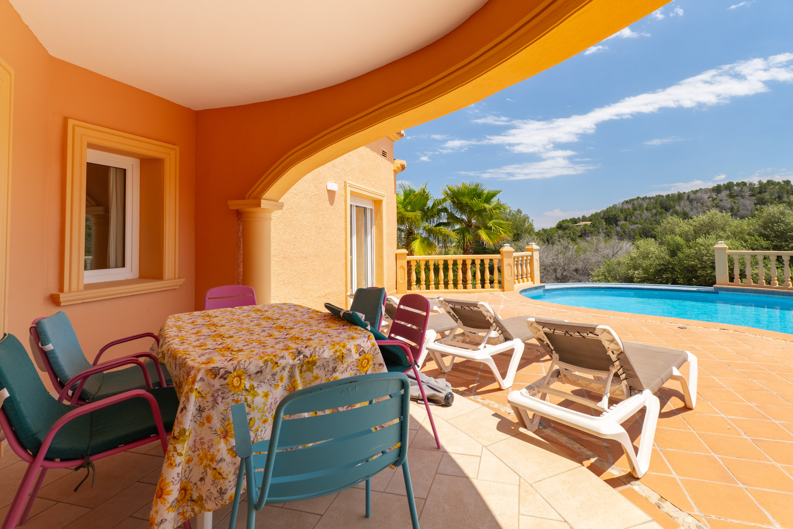 Villa de Luxe à Jávea : 3 Chambres, Piscine Privée - 750.000€