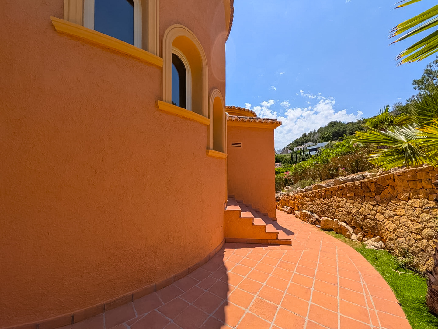 Villa de Luxe à Jávea : 3 Chambres, Piscine Privée - 750.000€