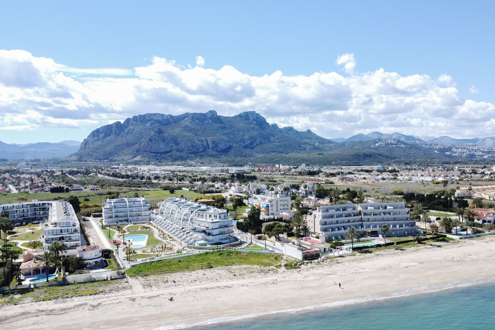 Dénia: Appartement Neuf de Luxe avec Terrasse