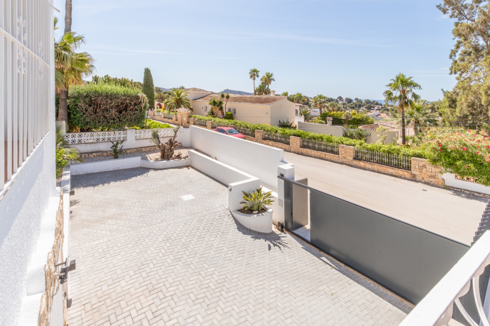 Villa Familiale à Moraira, 4 Chambres, Avec Jardin