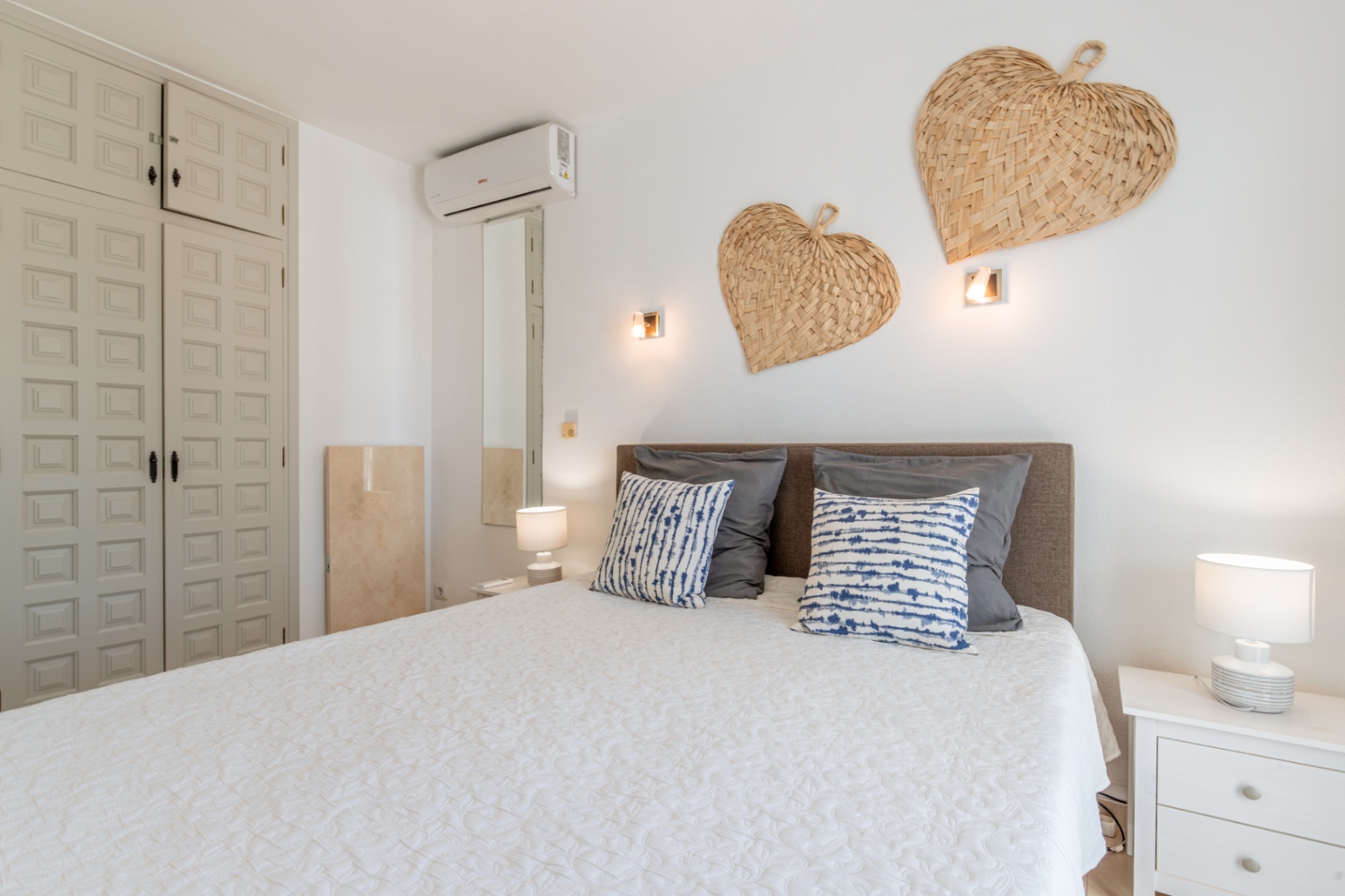 Villa Familiale à Moraira, 4 Chambres, Avec Jardin