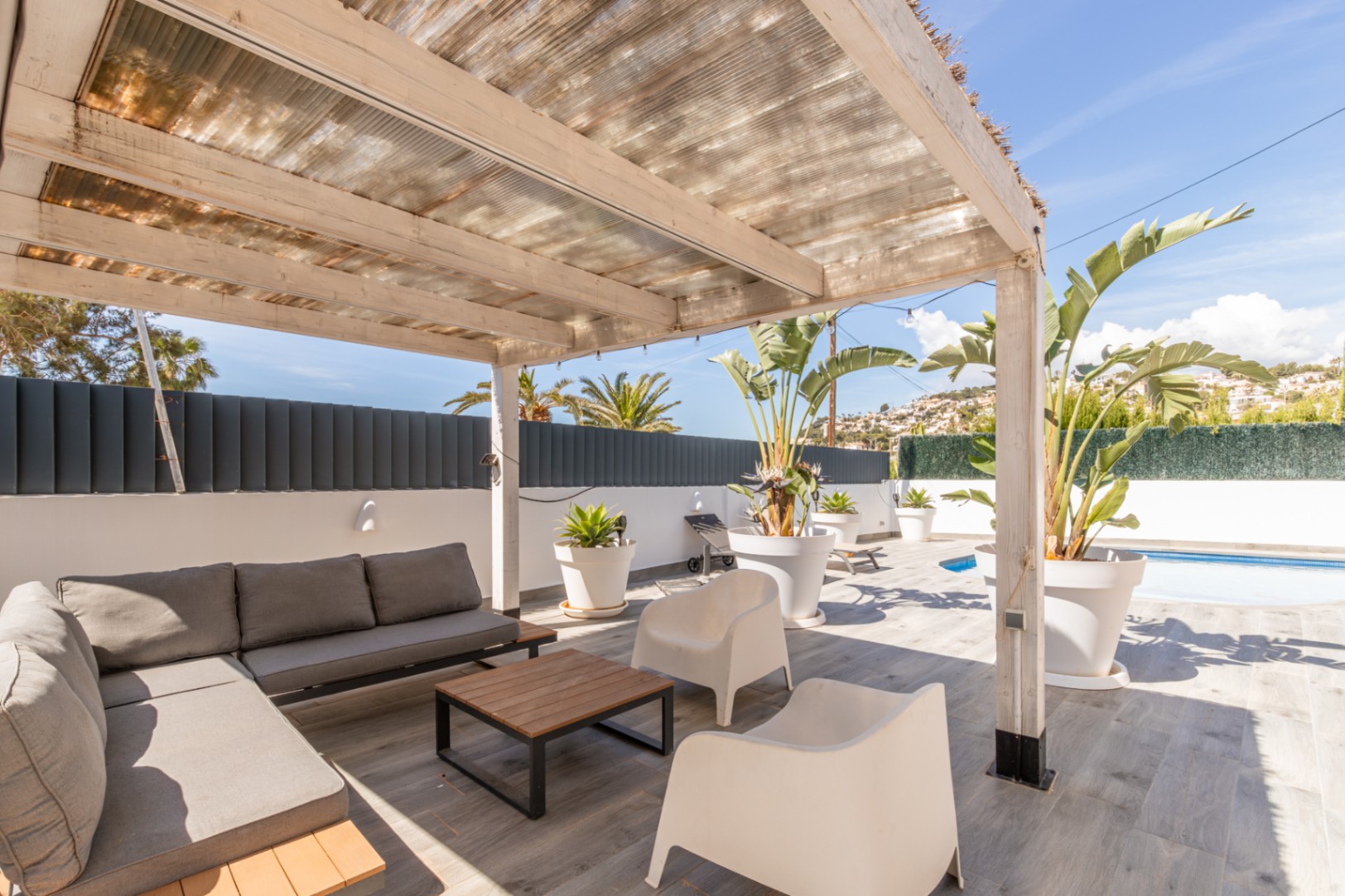 Villa Familiale à Moraira, 4 Chambres, Avec Jardin