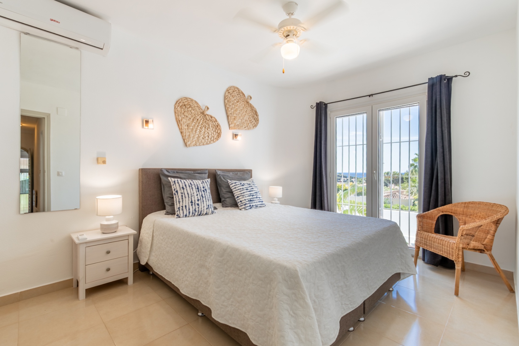 Villa Familiale à Moraira, 4 Chambres, Avec Jardin