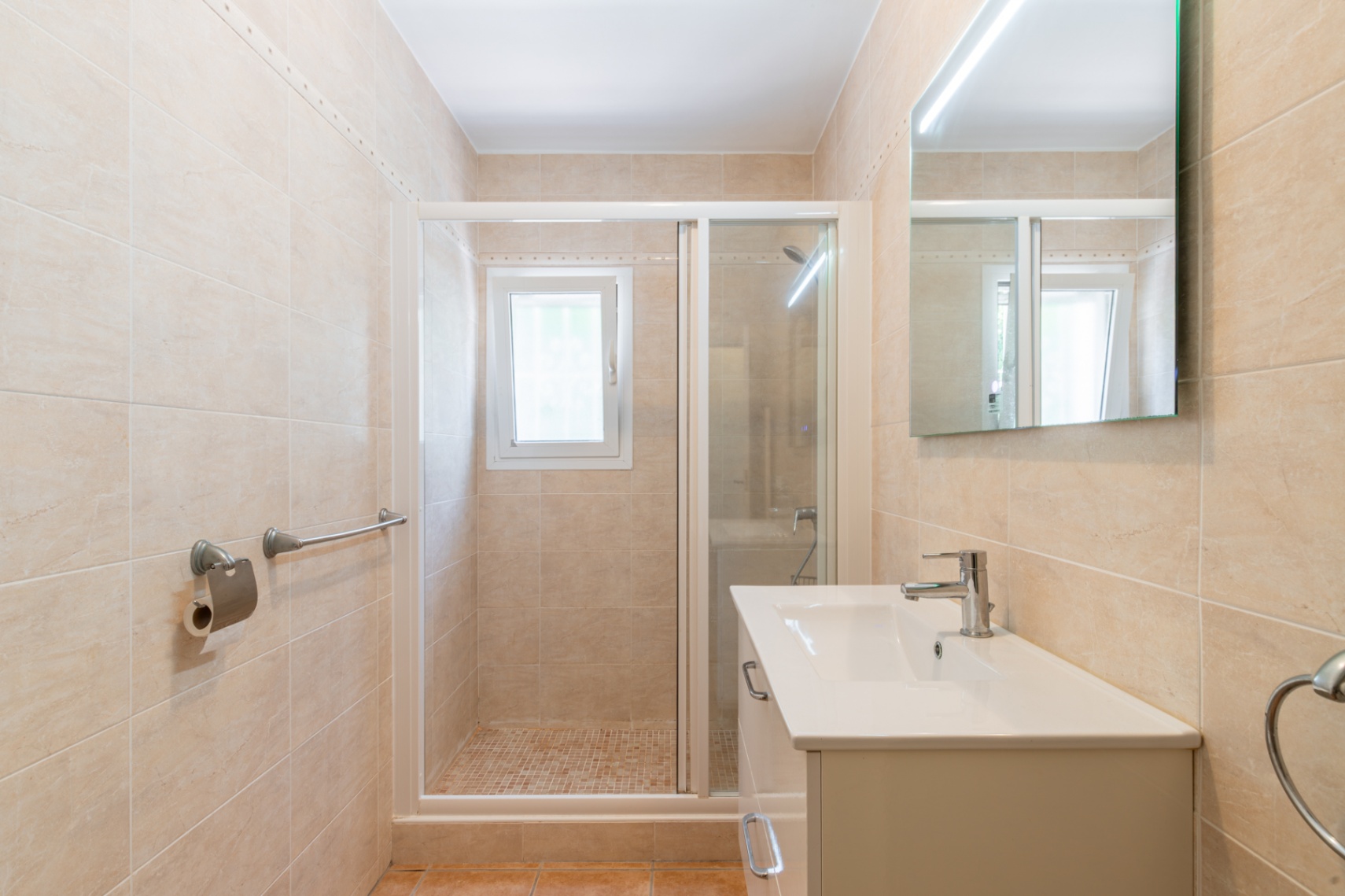 Villa Familiale à Moraira, 4 Chambres, Avec Jardin