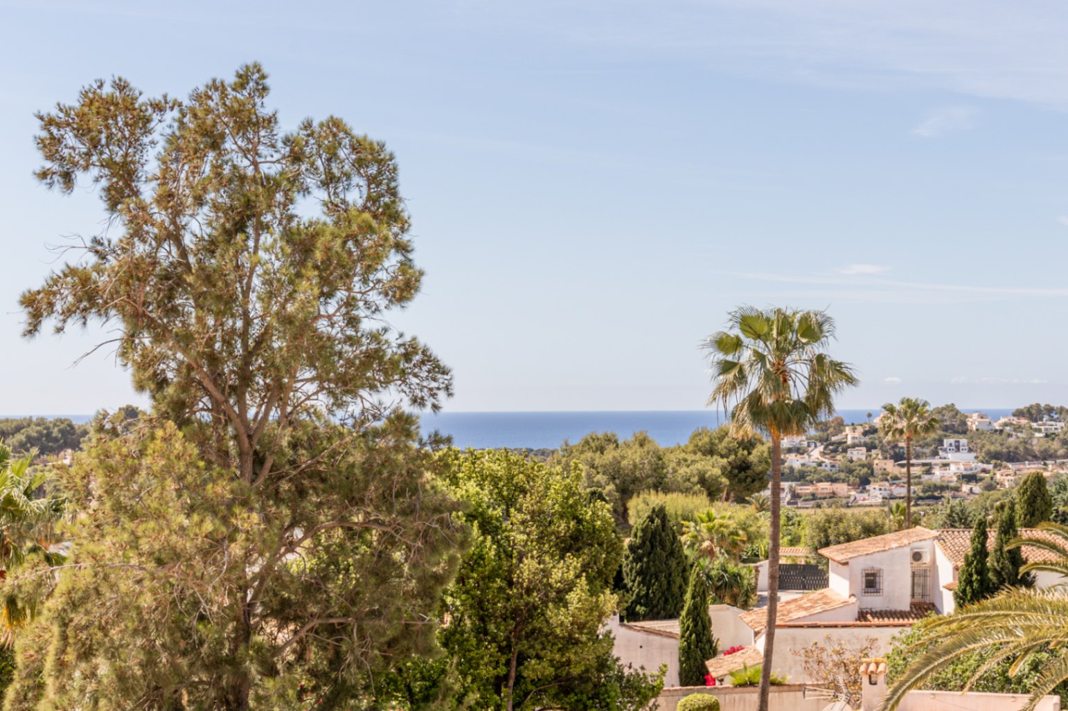 Villa Familiale à Moraira, 4 Chambres, Avec Jardin