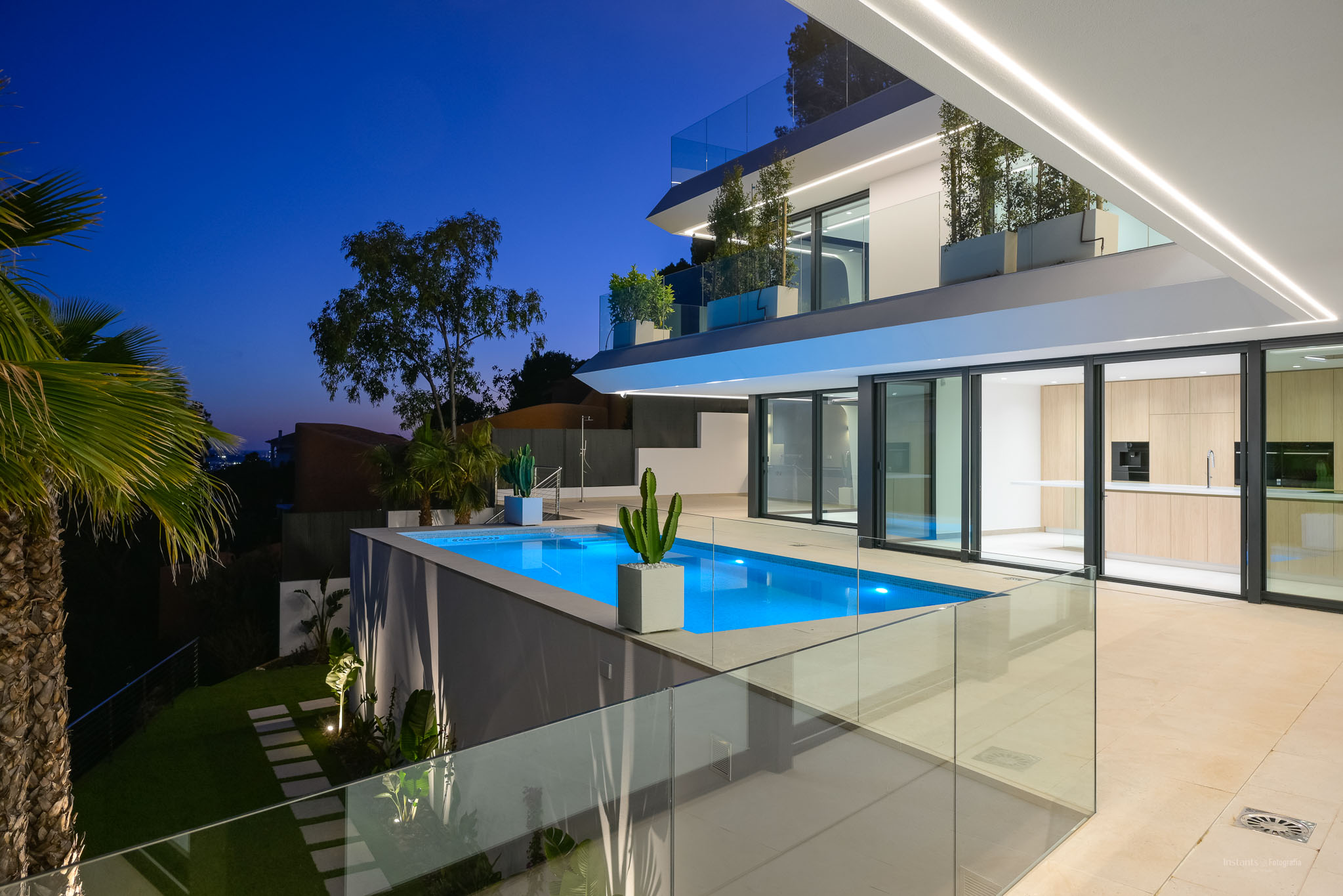 Luxe côtier: villa de 4 chambres à vendre à Altea avec vue mer et piscine privée
