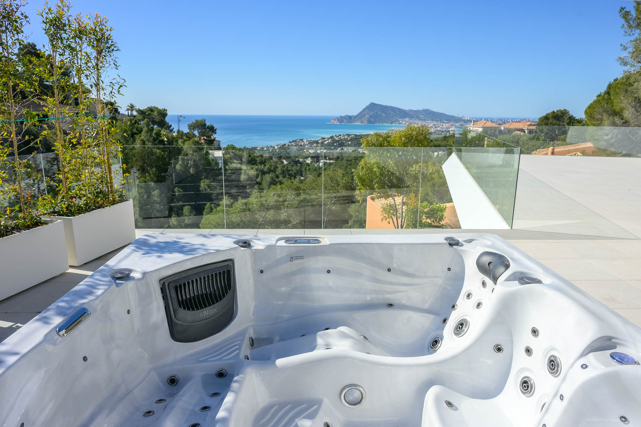Luxe côtier: villa de 4 chambres à vendre à Altea avec vue mer et piscine privée