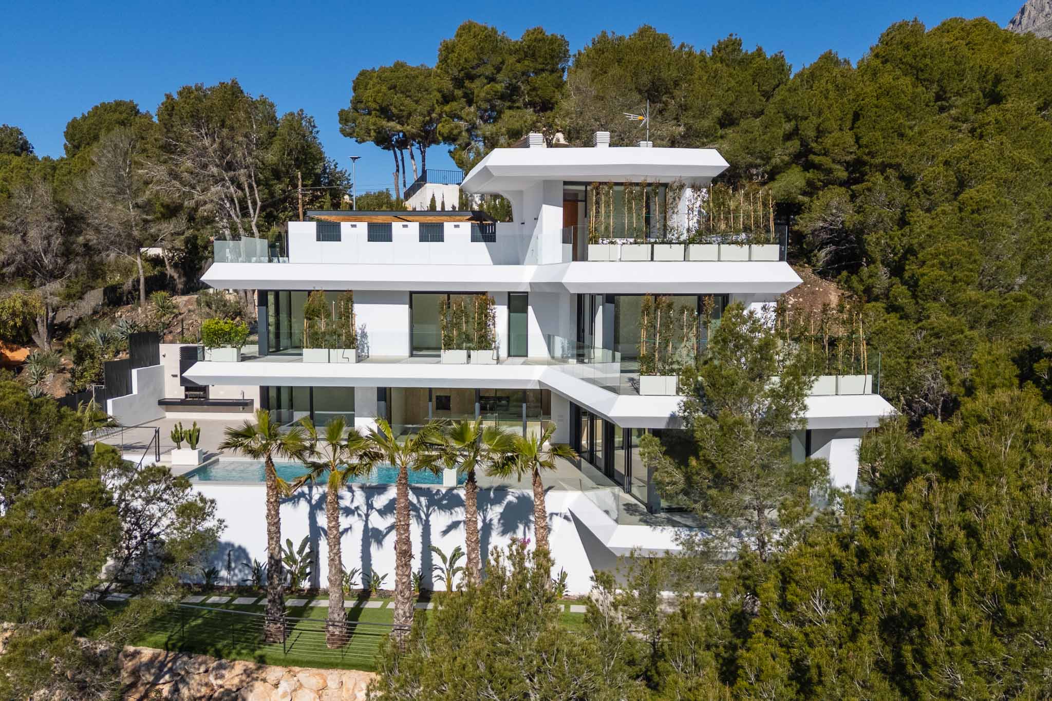 Luxe côtier: villa de 4 chambres à vendre à Altea avec vue mer et piscine privée