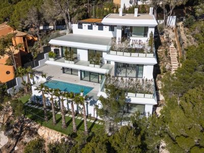 Luxe côtier: villa de 4 chambres à vendre à Altea avec vue mer et piscine privée