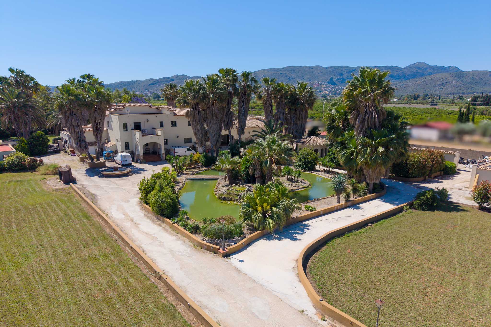 Villa de 5 chambres à vendre à Ondara avec piscine et terrain de 10 000 m2