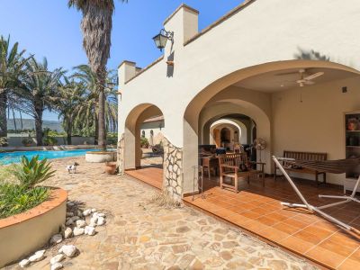 Villa de 5 chambres à vendre à Ondara avec piscine et terrain de 10 000 m2