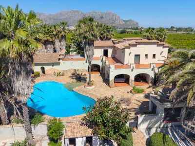 Villa de 5 chambres à vendre à Ondara avec piscine et terrain de 10 000 m2