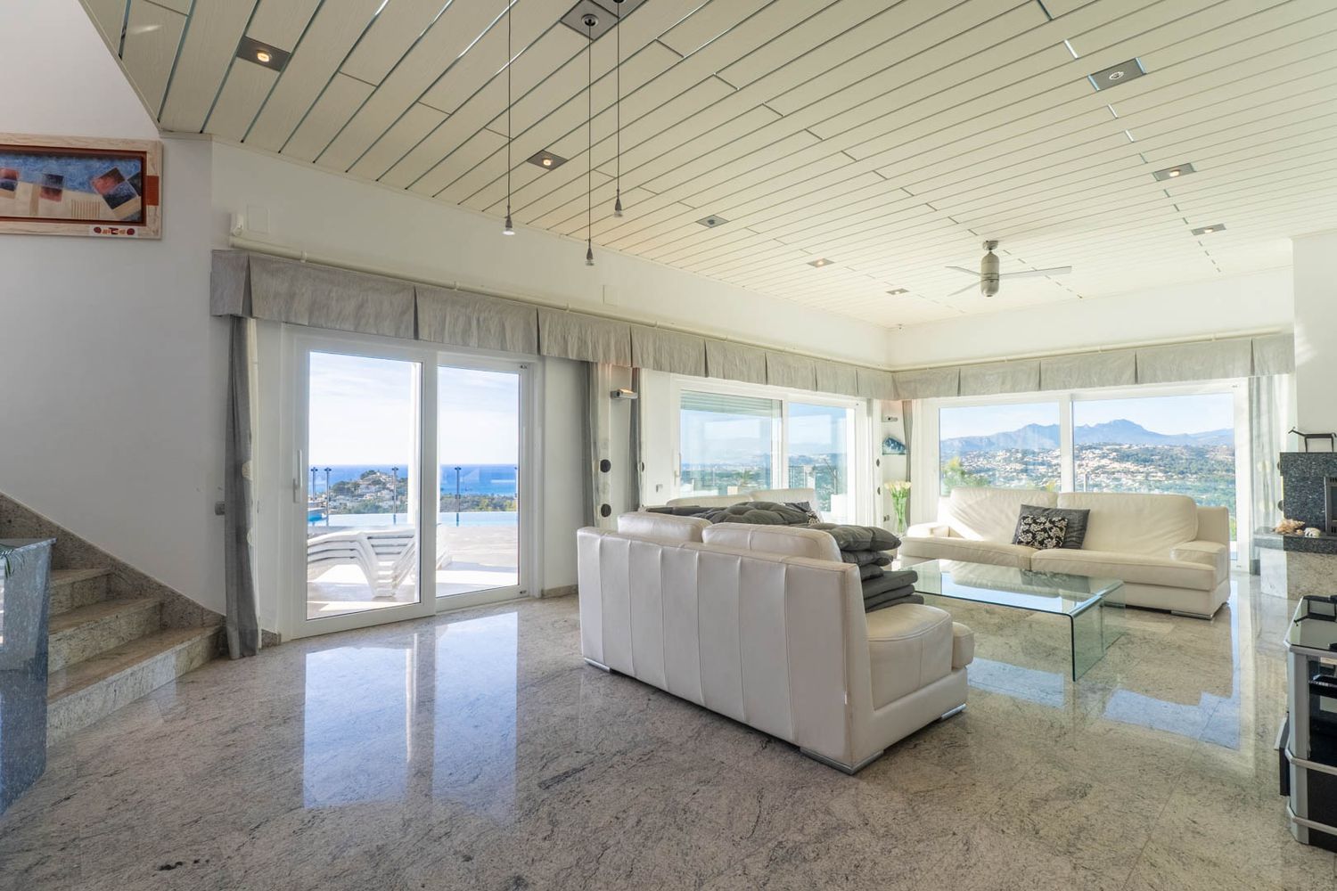 Villa de luxe à vendre à Moraira avec vues panoramiques sur la mer
