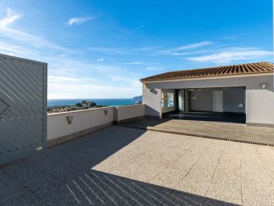 Villa de luxe à vendre à Moraira avec vues panoramiques sur la mer