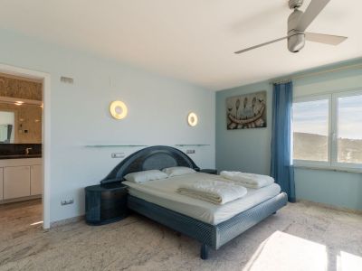 Villa de luxe à vendre à Moraira avec vues panoramiques sur la mer
