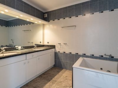 Villa de luxe à vendre à Moraira avec vues panoramiques sur la mer
