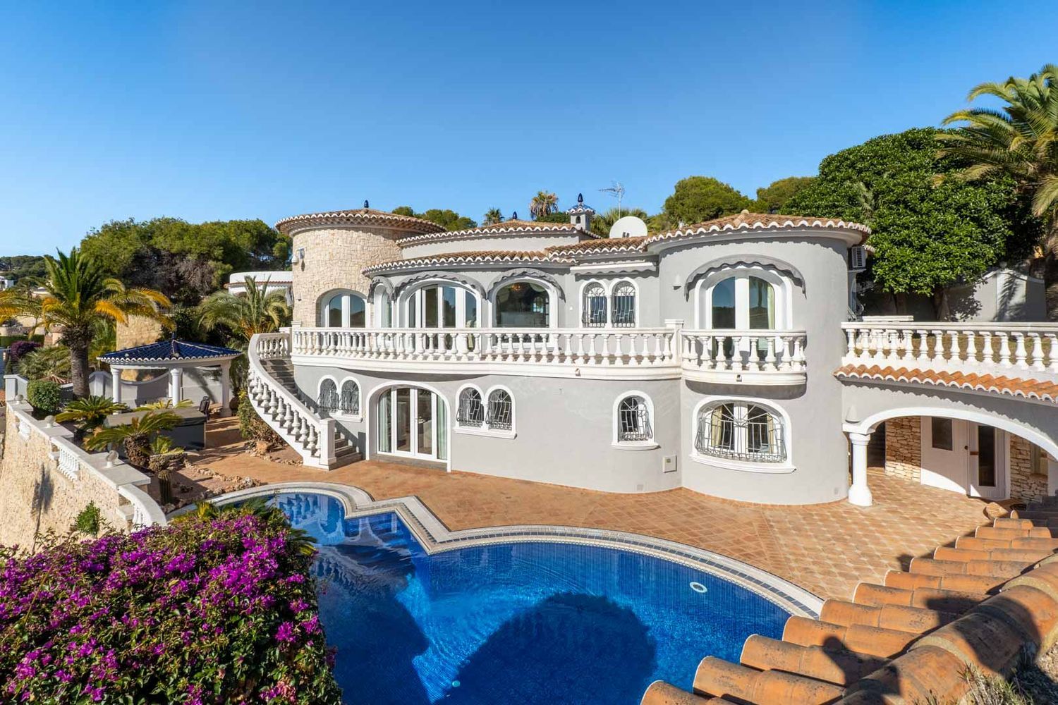 Villa de luxe à vendre à Benissa avec piscine privée et vue mer panoramique