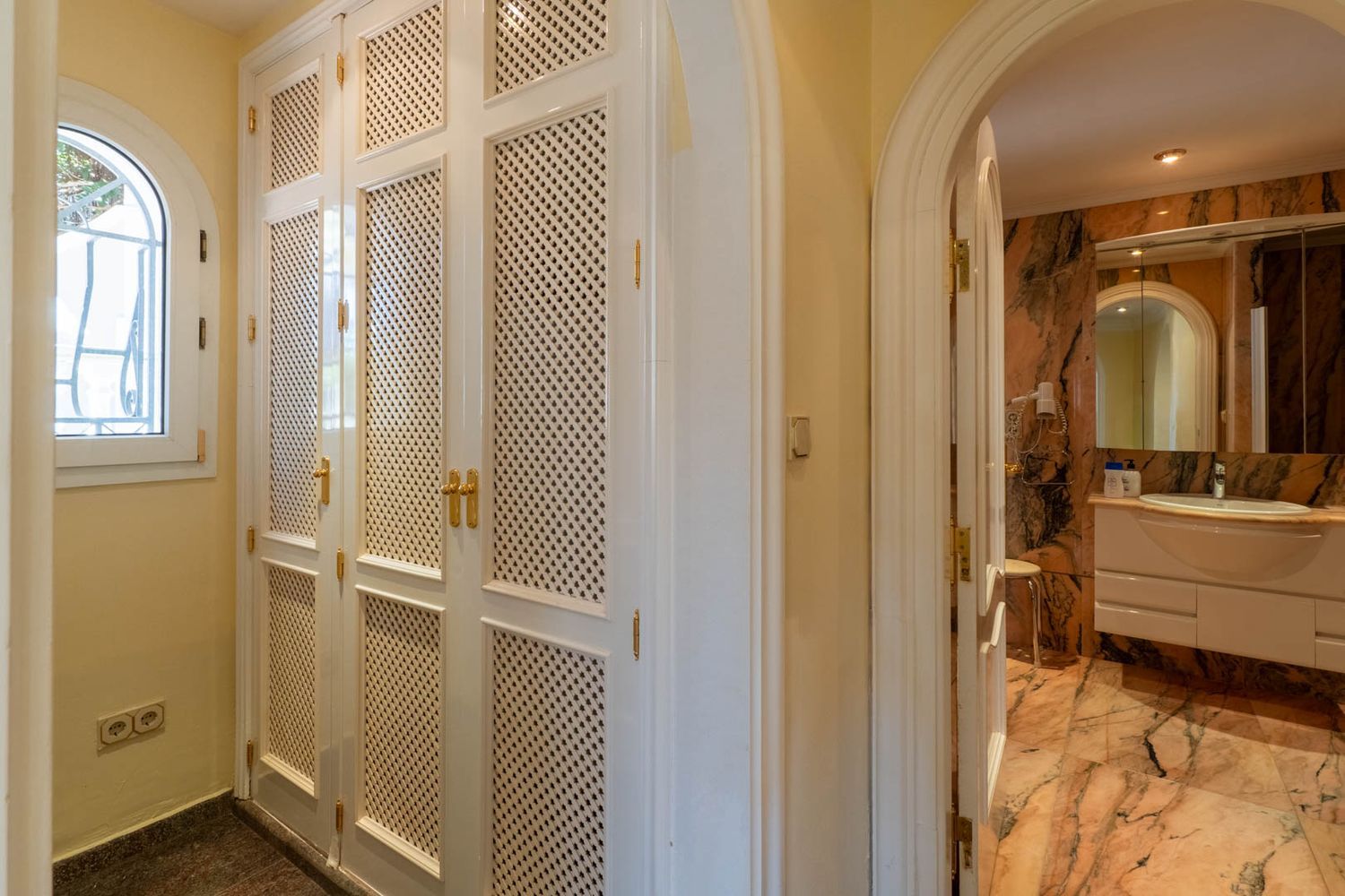 Villa de luxe à vendre à Benissa avec piscine privée et vue mer panoramique