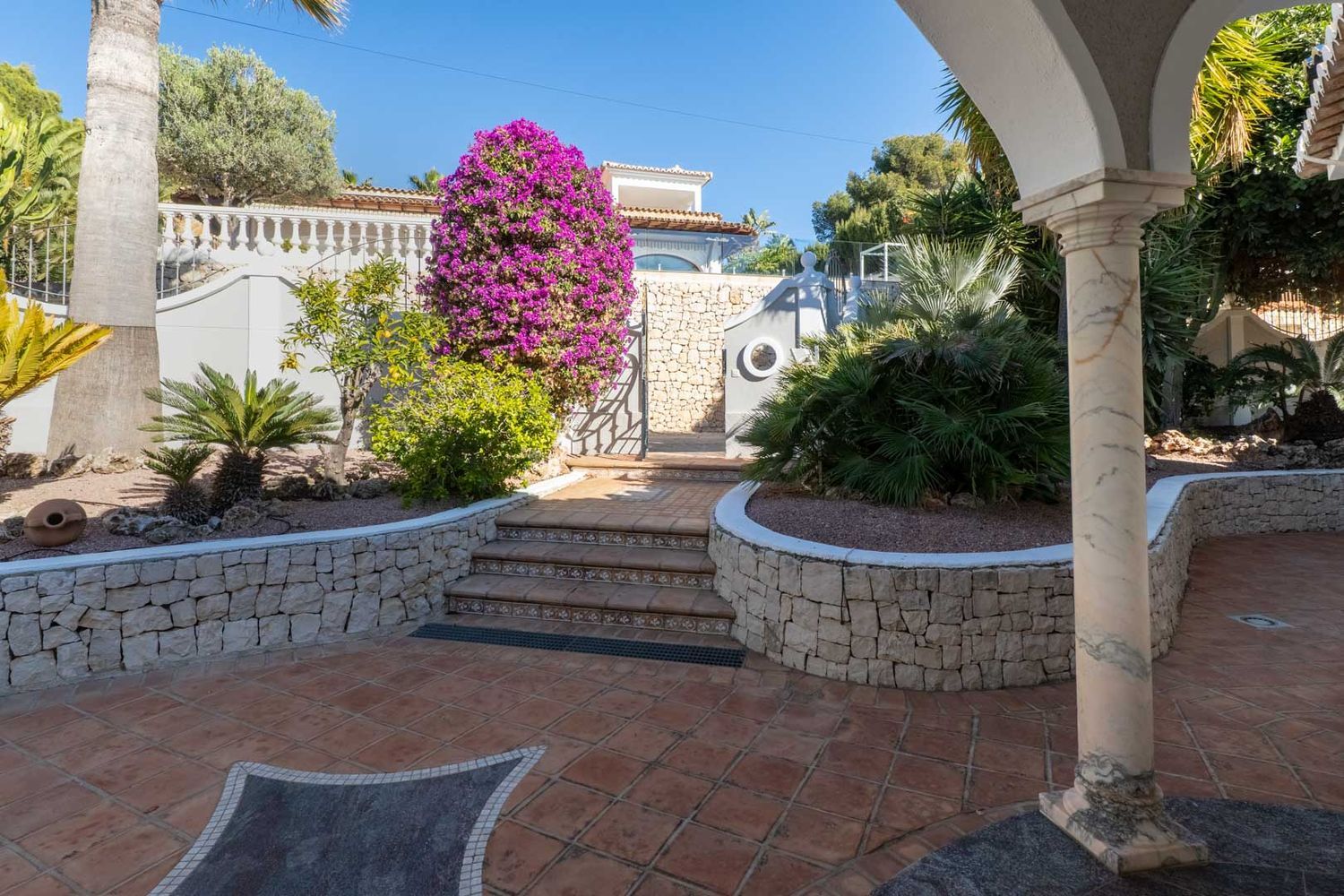 Villa de luxe à vendre à Benissa avec piscine privée et vue mer panoramique