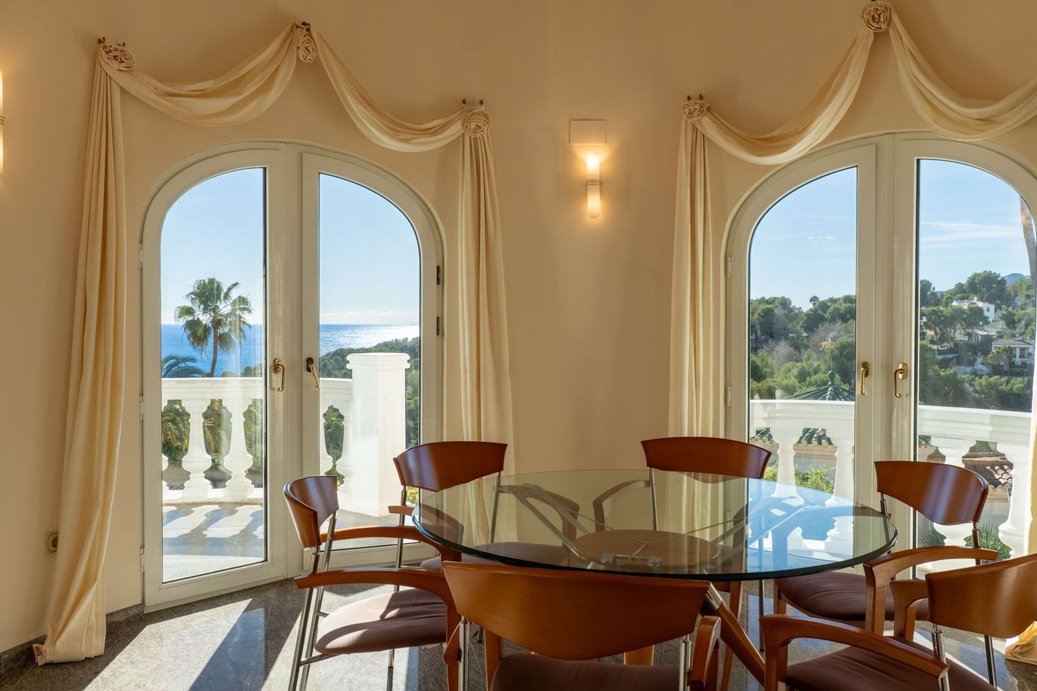 Villa de luxe à vendre à Benissa avec piscine privée et vue mer panoramique
