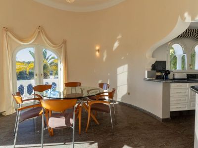 Villa de luxe à vendre à Benissa avec piscine privée et vue mer panoramique