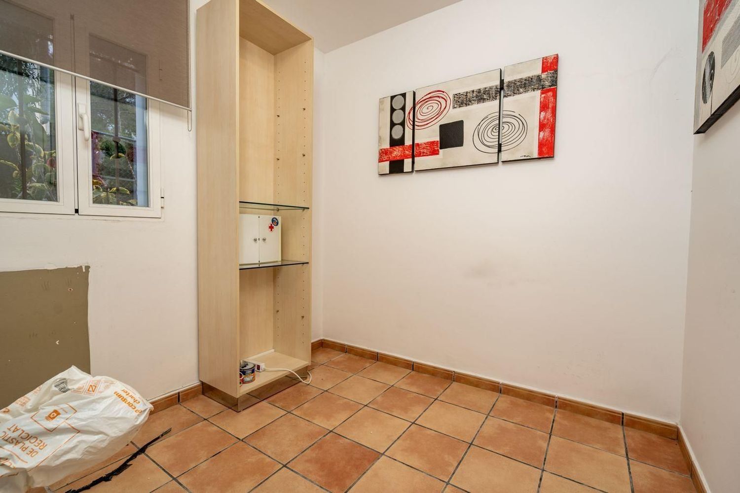 Opportunité unique: logement et local commercial à vendre à Benissa avec grand parking