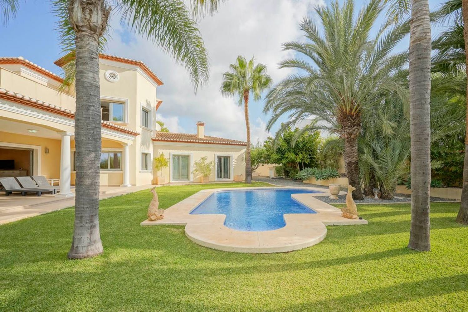 Villa traditionnelle à vendre à Benissa avec vue mer et sur le Peñón de Ifach