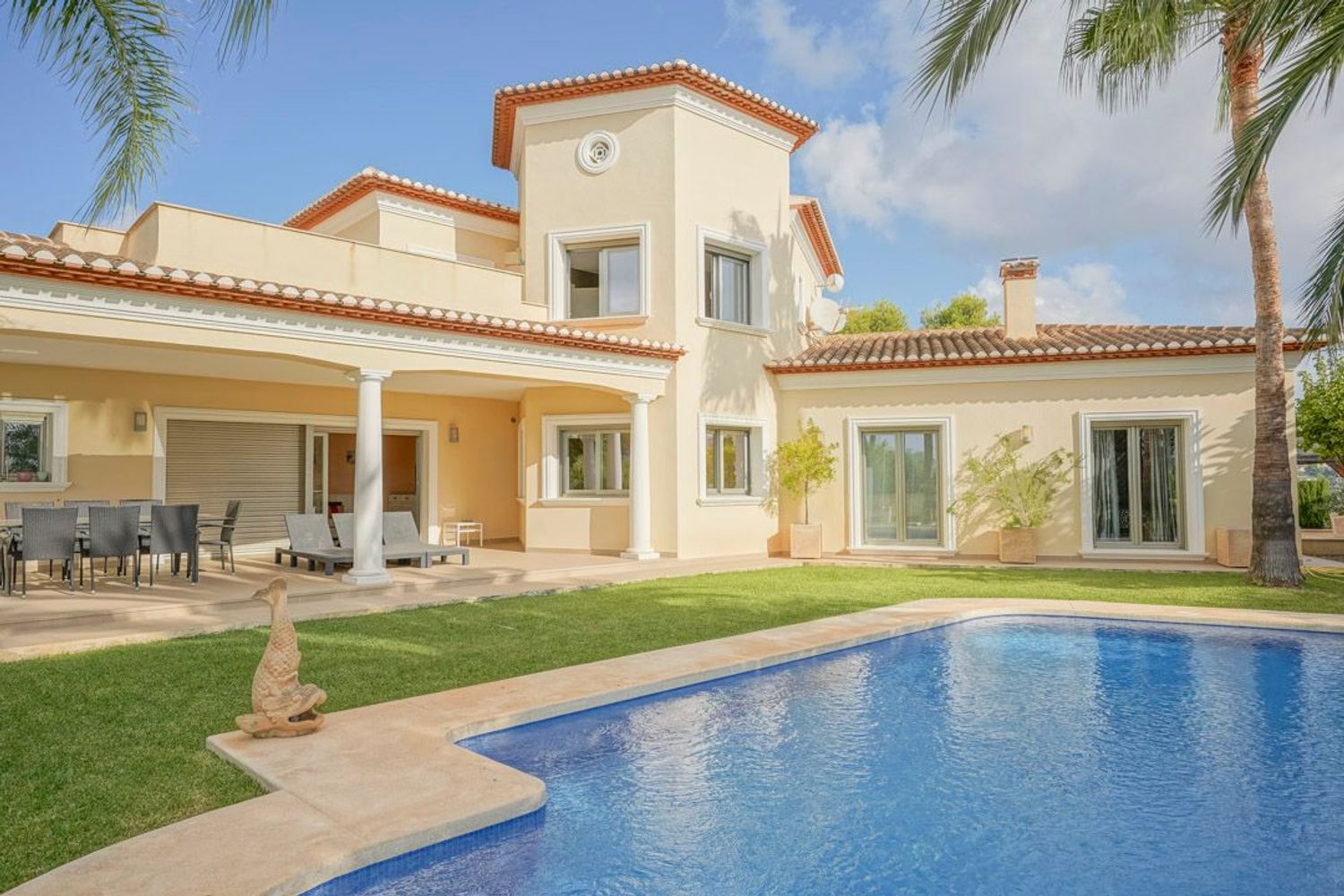 Villa traditionnelle à vendre à Benissa avec vue mer et sur le Peñón de Ifach
