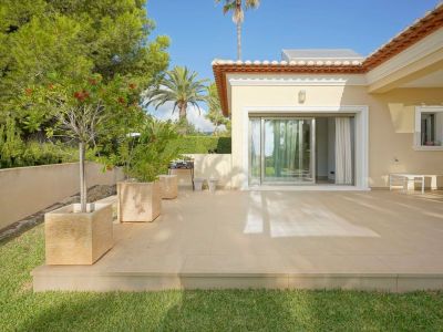 Villa traditionnelle à vendre à Benissa avec vue mer et sur le Peñón de Ifach